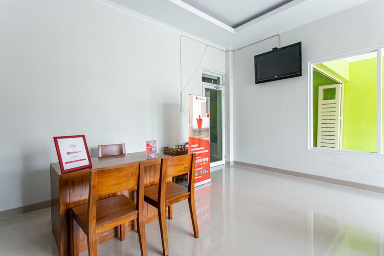 Reddoorz Near Universitas Muhammadiyah Yogyakarta Jarakan Extérieur photo